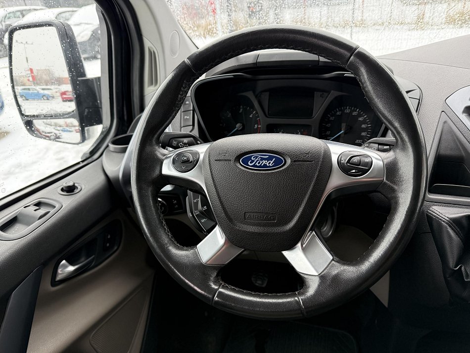 Ford Tourneo Custom 2.0TDCi Limited L2 9míst