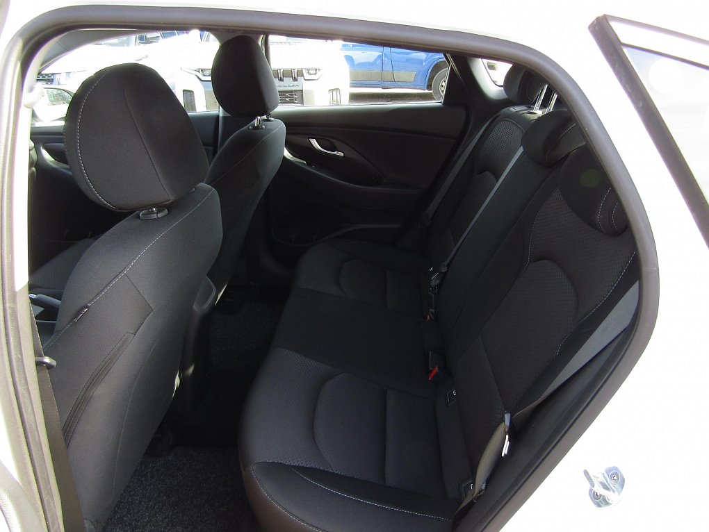 Hyundai I30 1.6 CRDi Trikolor Fastback