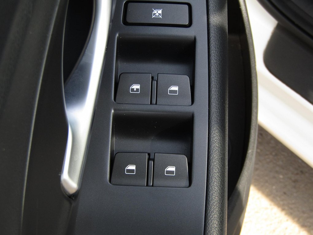 Hyundai I30 1.6 CRDi Trikolor Fastback