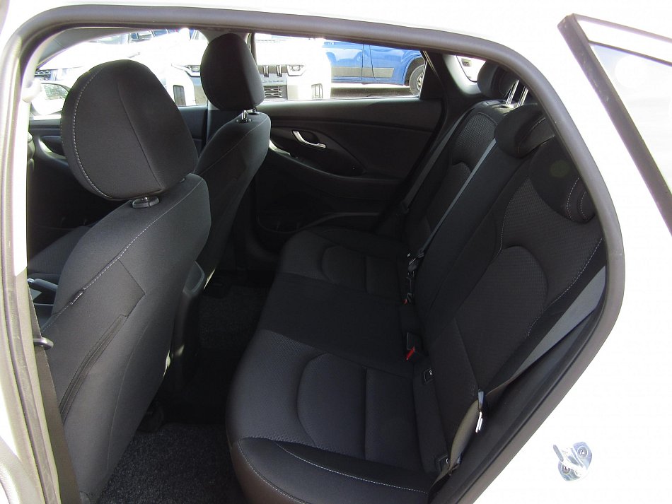 Hyundai I30 1.6 CRDi Trikolor Fastback