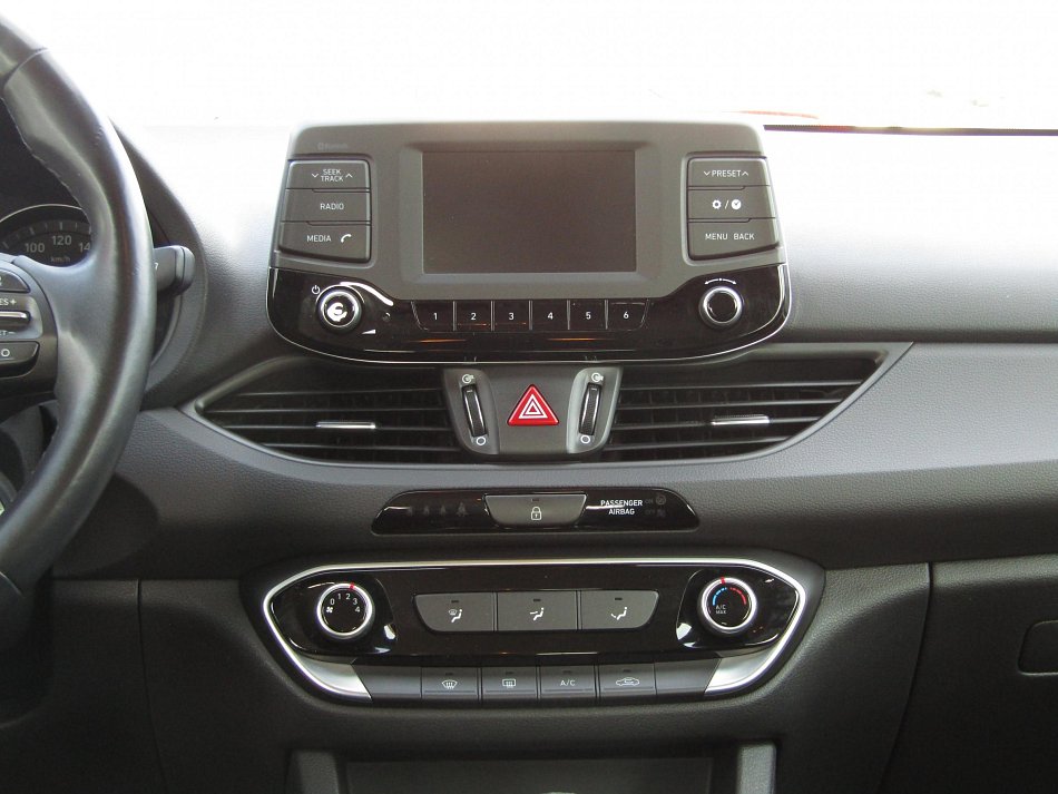 Hyundai I30 1.6 CRDi Trikolor Fastback