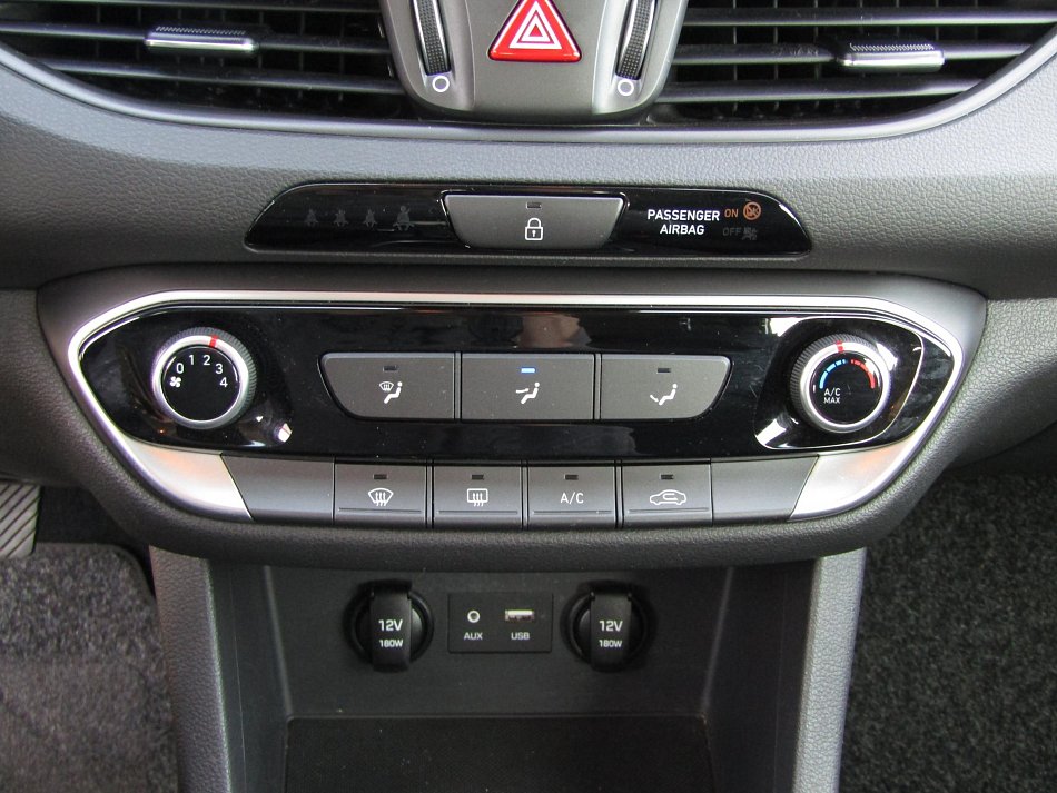 Hyundai I30 1.6 CRDi Trikolor Fastback