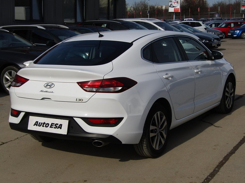 Hyundai I30 1.6 CRDi Trikolor Fastback