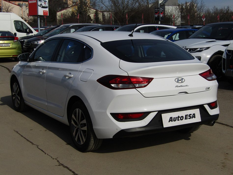 Hyundai I30 1.6 CRDi Trikolor Fastback