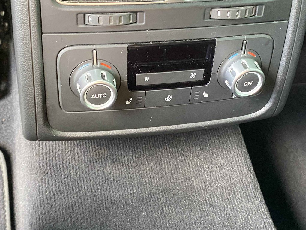 Volkswagen Touareg 3.0TDi  4x4
