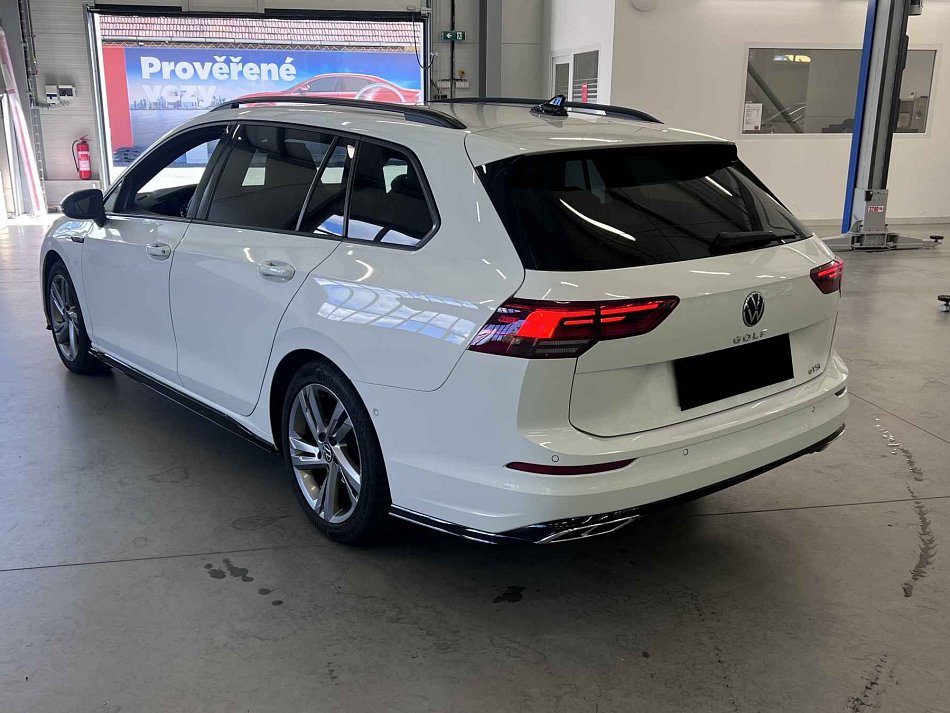 Volkswagen Golf 1.5tsi R-Line