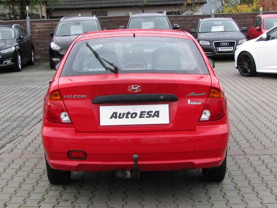Hyundai Accent 1.4 i 