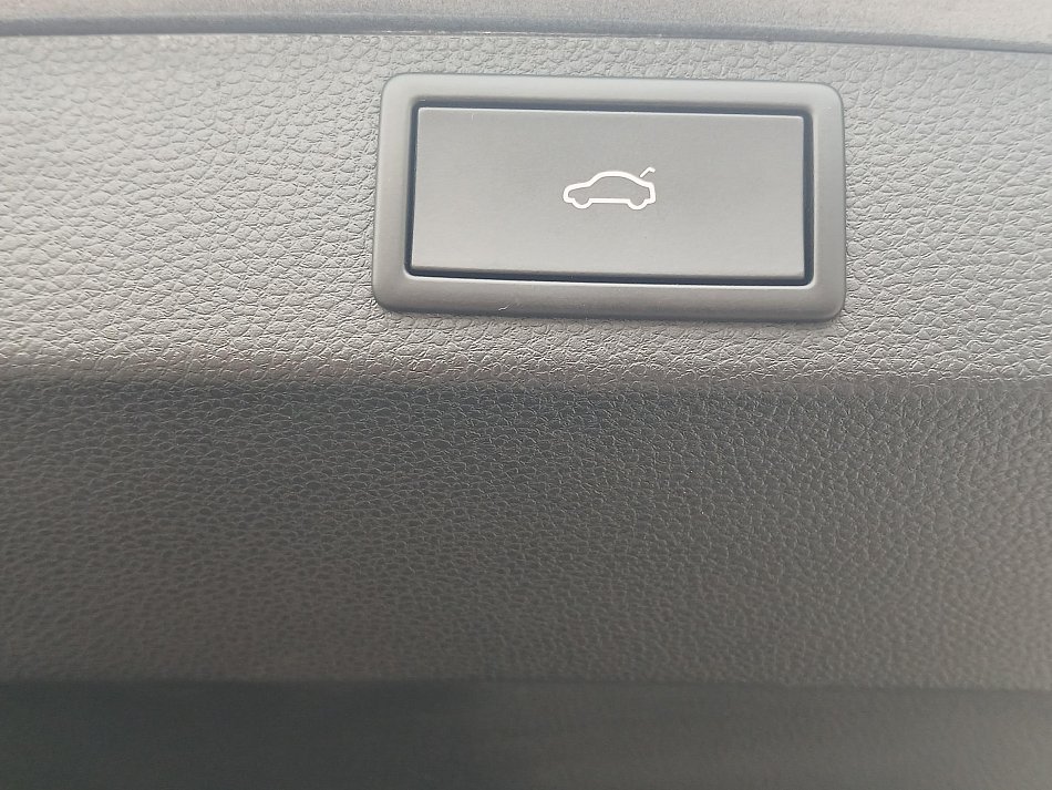 Škoda Karoq 1.5 TSi SportLine