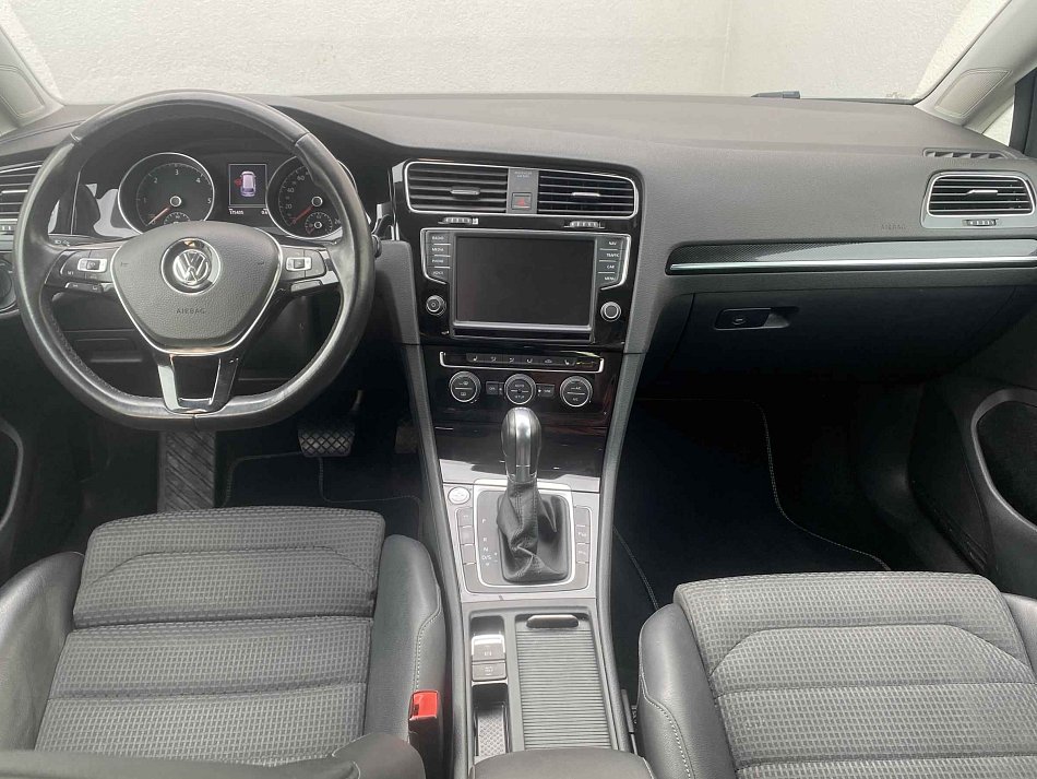 Volkswagen Golf 2.0 TDi Highline