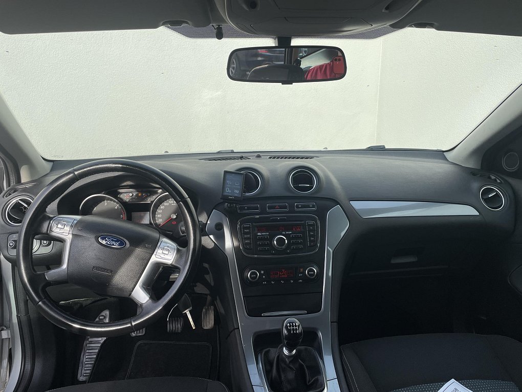 Ford Mondeo 2.0 TDCi 