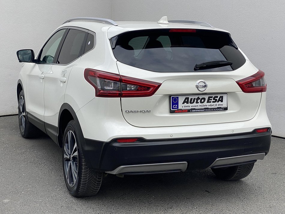 Nissan Qashqai 1.3 DiG-T N-Connecta