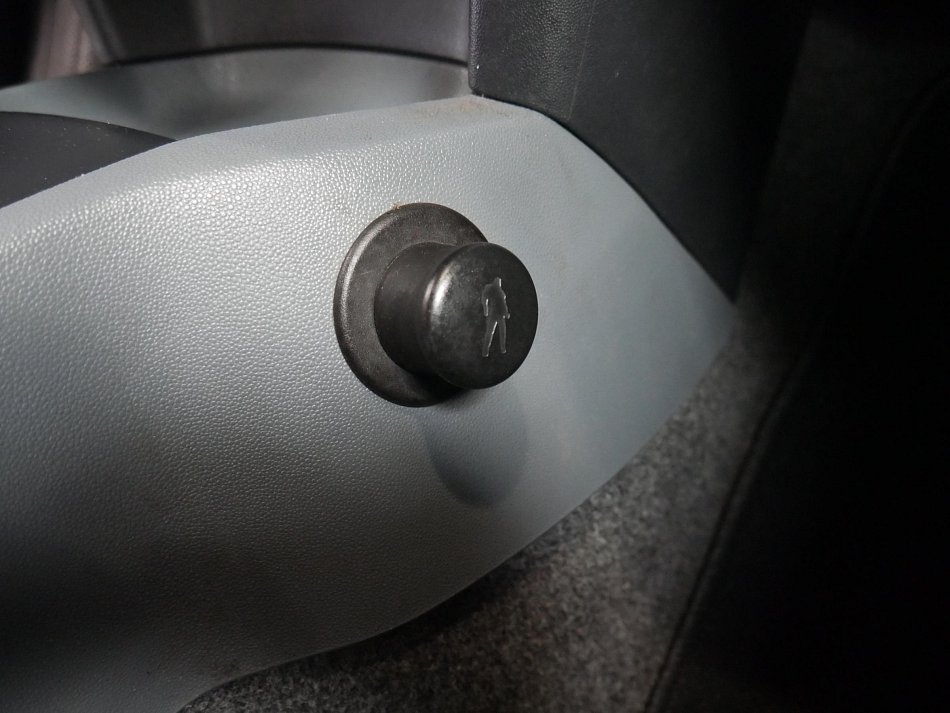 Škoda Fabia I 1.2 12V 