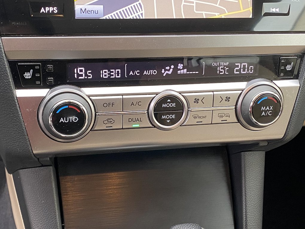 Subaru Outback 2.5i  4x4