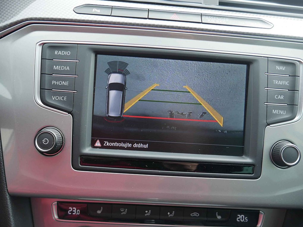 Volkswagen Passat 2.0TDi 