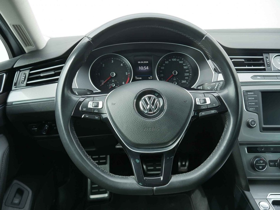 Volkswagen Passat 2.0TDi 