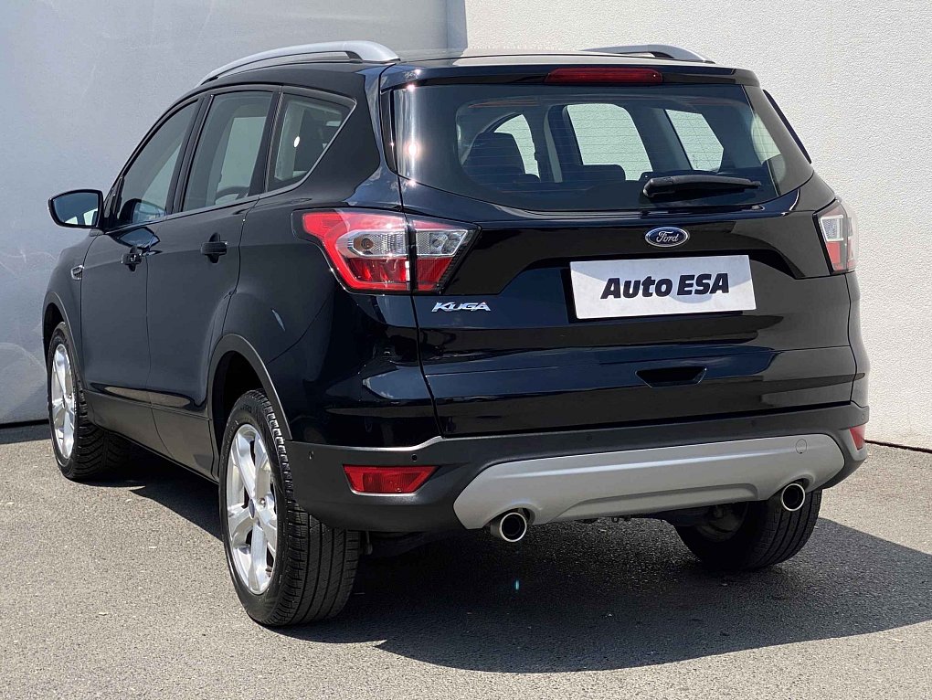 Ford Kuga 1.5 EB Titanium