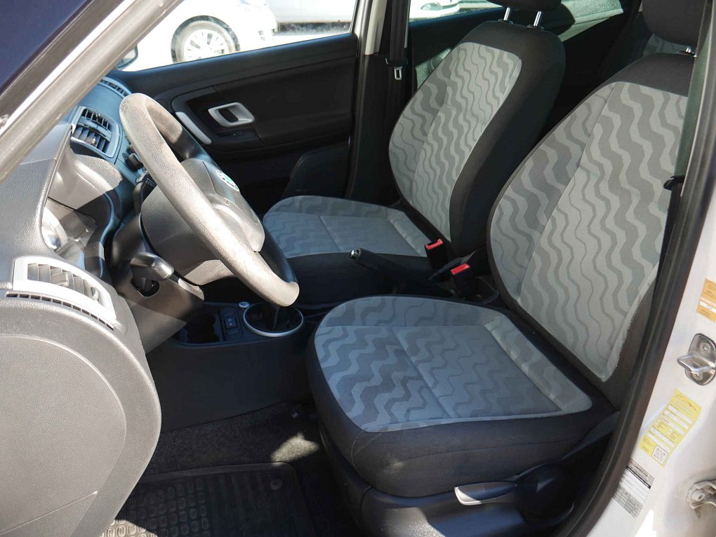 Škoda Fabia II 1.2 12V Ambition Plus