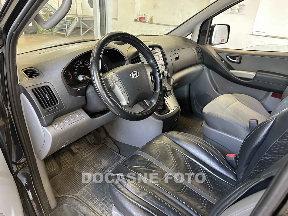 Hyundai H 1 2.5CRDI 