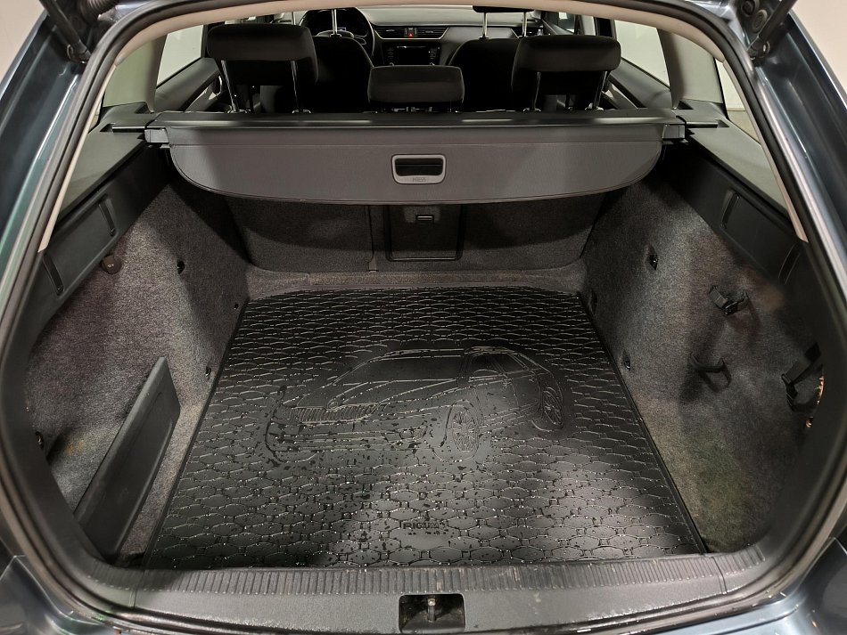 Škoda Octavia III 1.6TDi  4x4