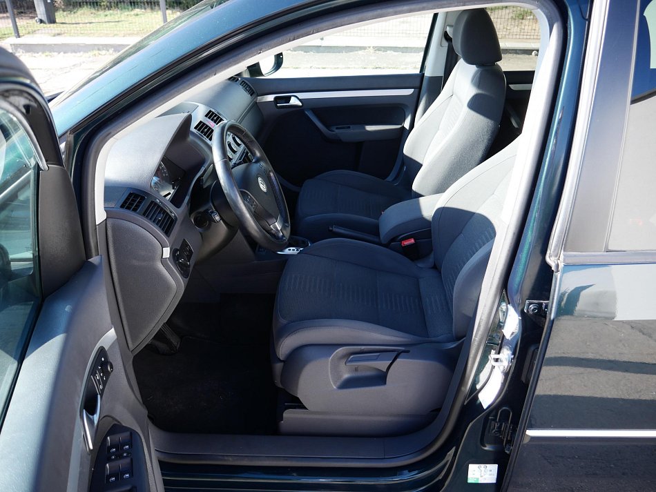 Volkswagen Touran 2.0TDi 