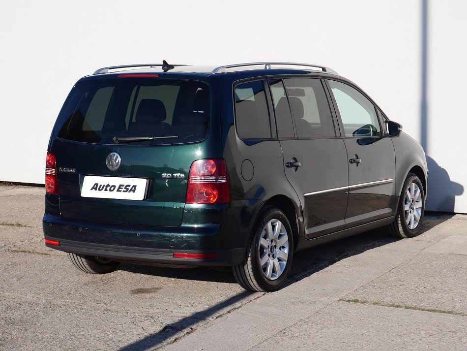 Volkswagen Touran 2.0TDi 