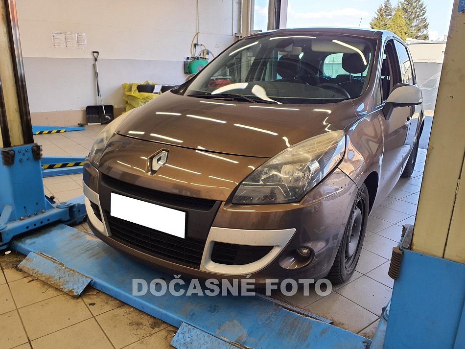 Renault Scénic 1.4 TCe 