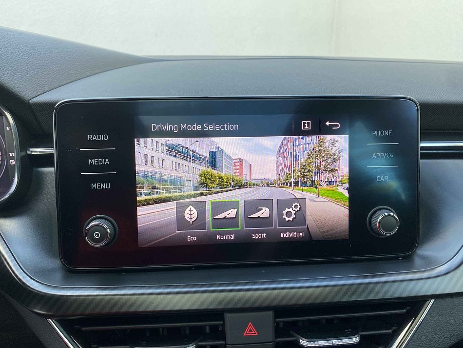 Škoda Scala 1.5 TSi Monte Carlo