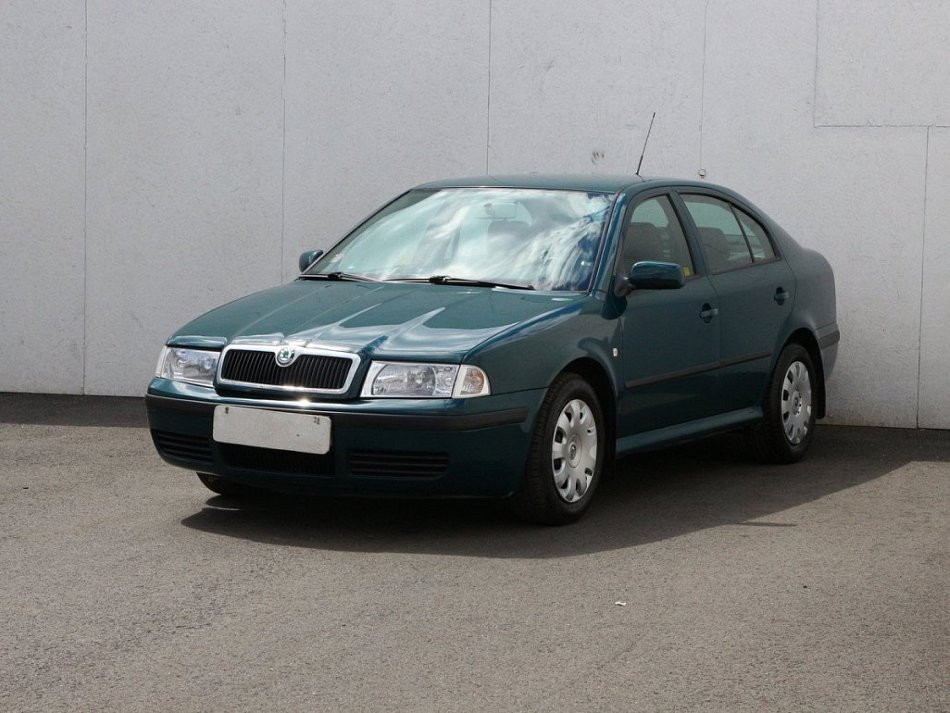 Škoda Octavia 1.6 MPi  Tour