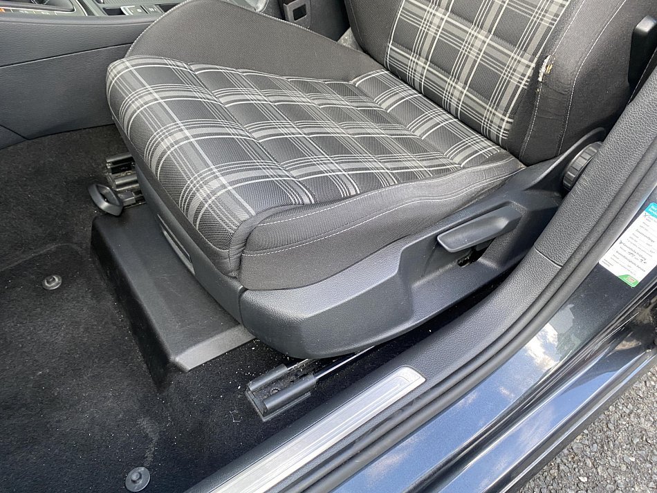 Volkswagen Golf 2.0 TDi GTD