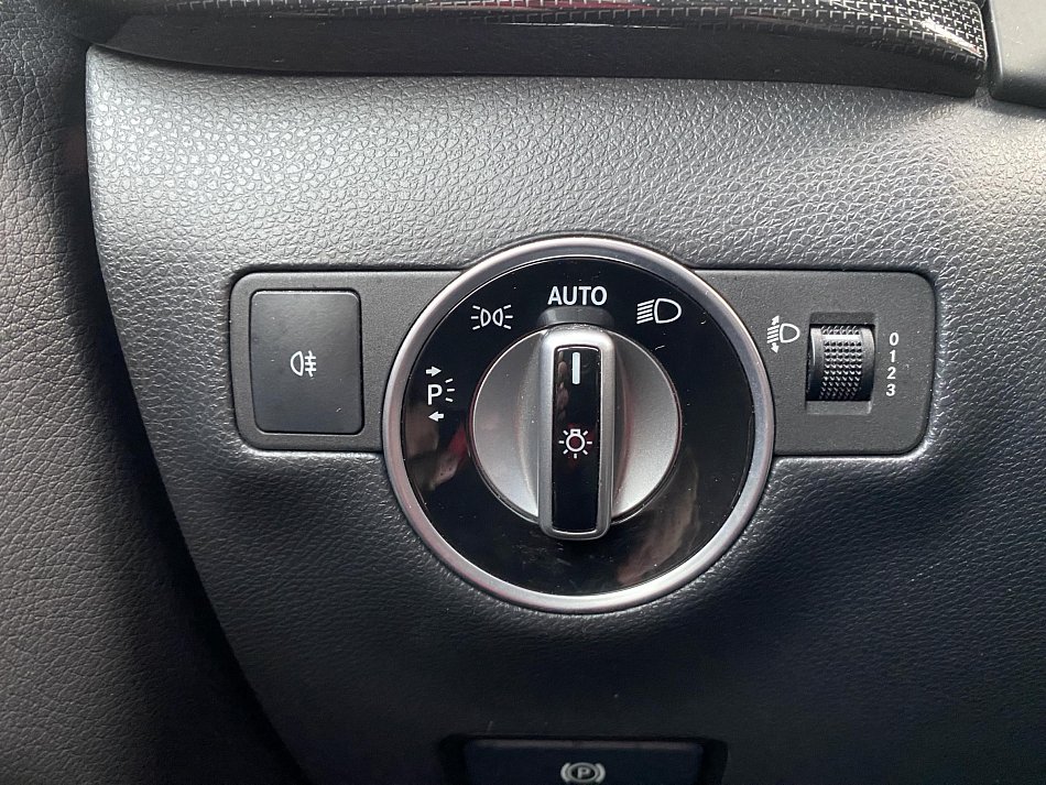 Mercedes-Benz Třída B 2.0i 