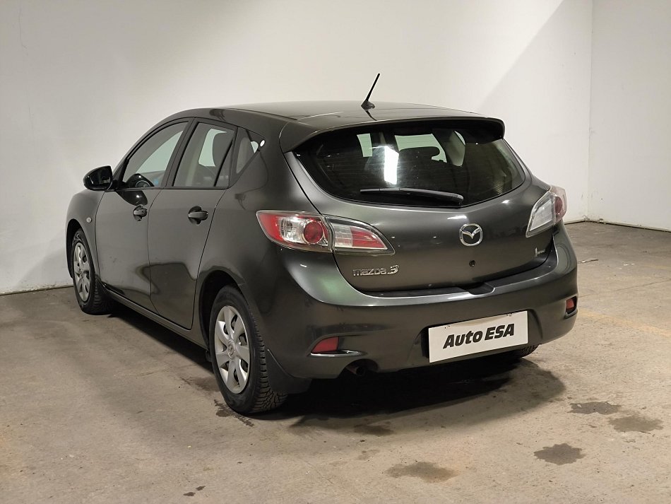 Mazda 3 1.6 i 