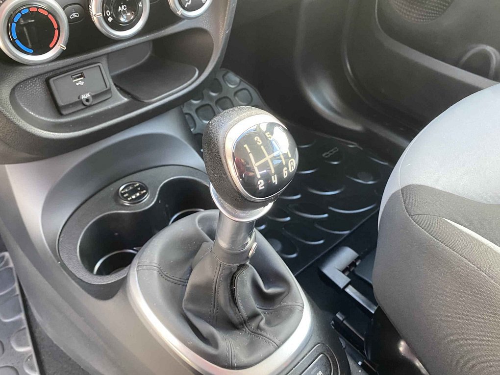 Fiat 500 L 0.9i 