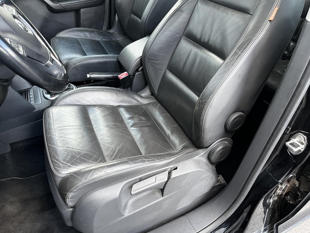 Volkswagen Touran 2.0 TDi Highline