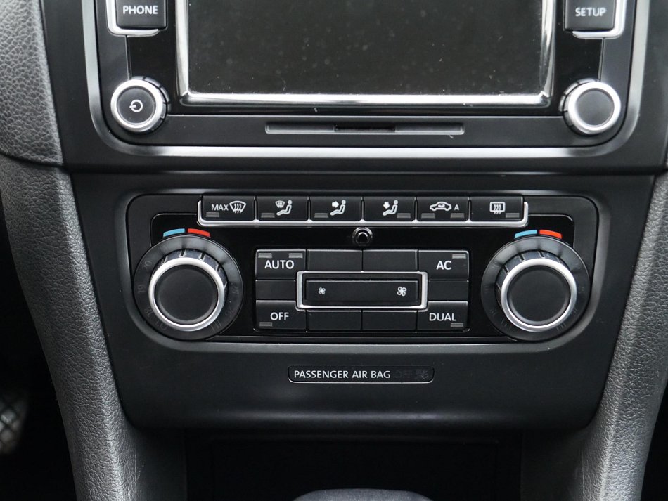 Volkswagen Golf 1.4 TSi 