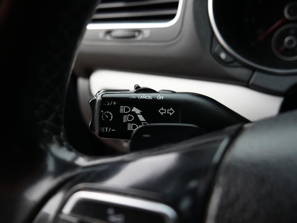 Volkswagen Golf 1.4 TSi 