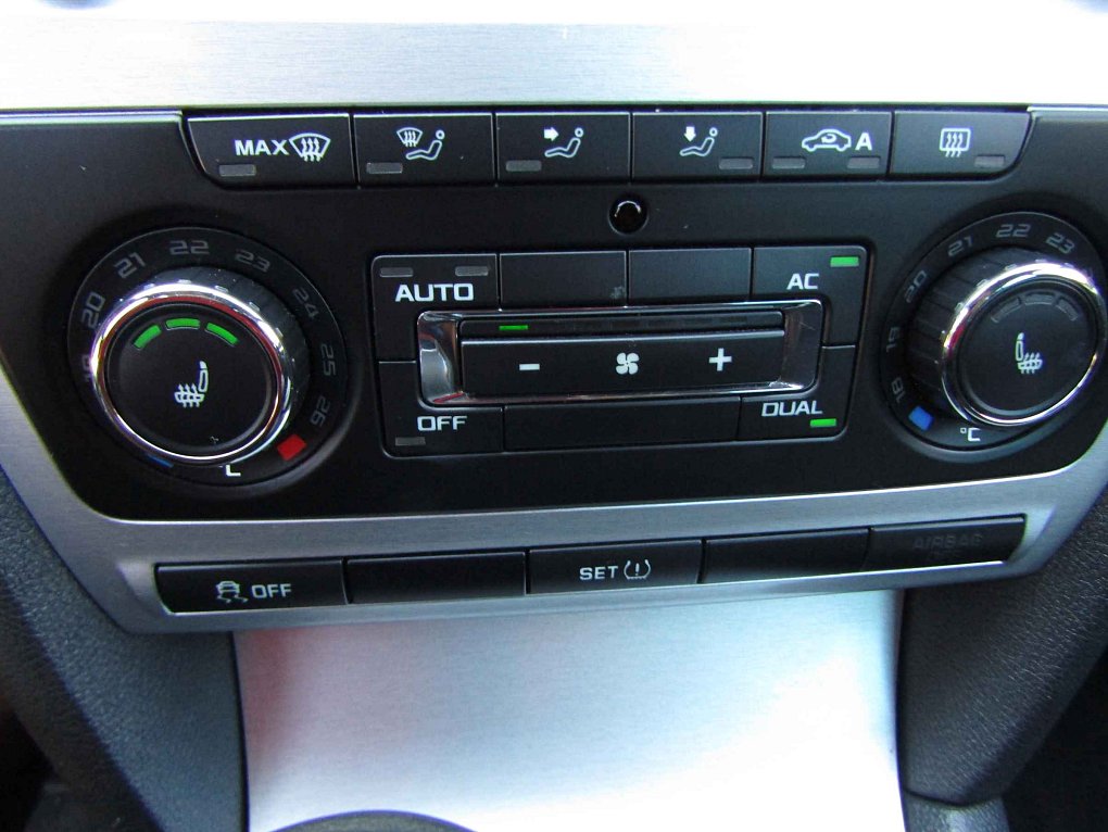 Škoda Octavia II 2.0 TDi RS