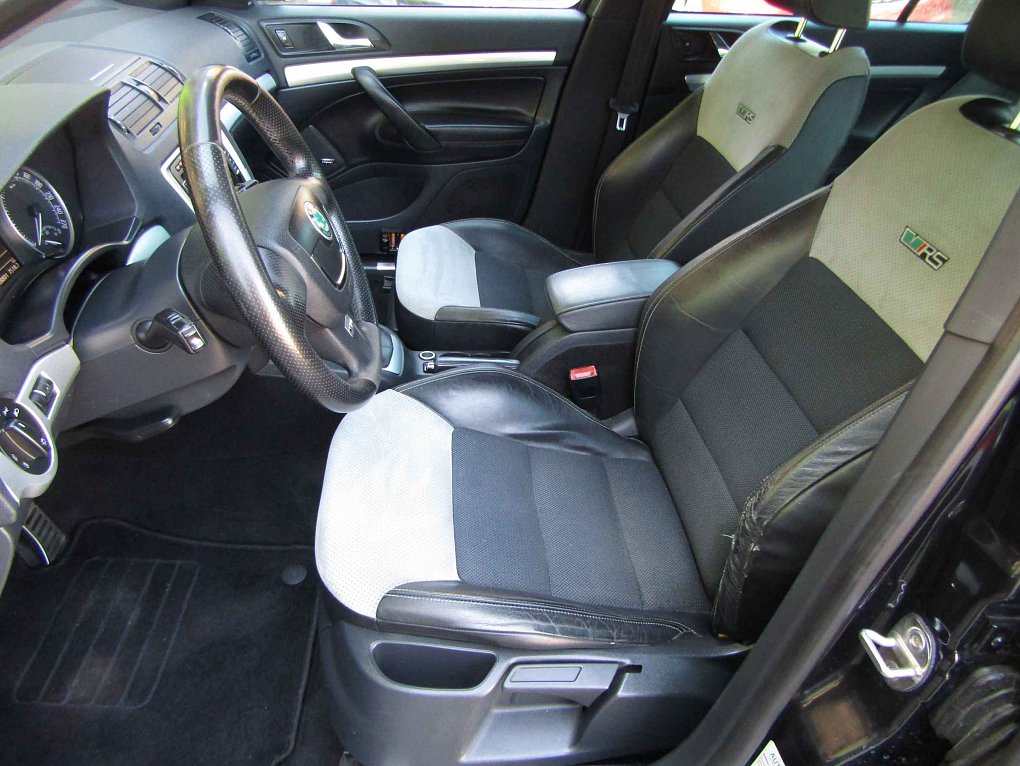 Škoda Octavia II 2.0 TDi RS