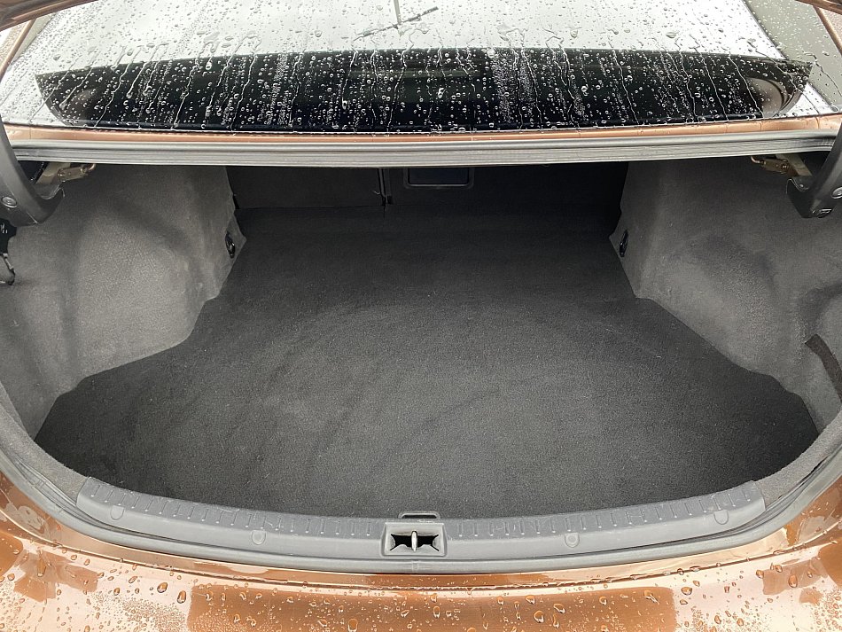 Toyota Avensis 1.8 VVT-i Active