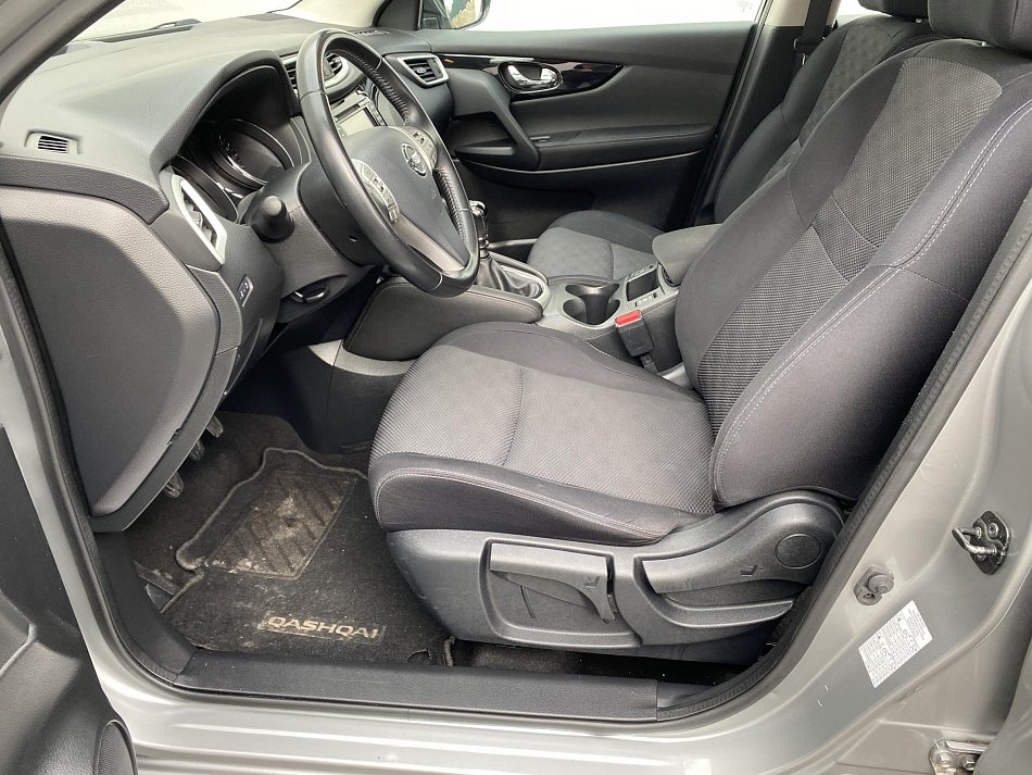 Nissan Qashqai 1.2 DiG-T Acenta