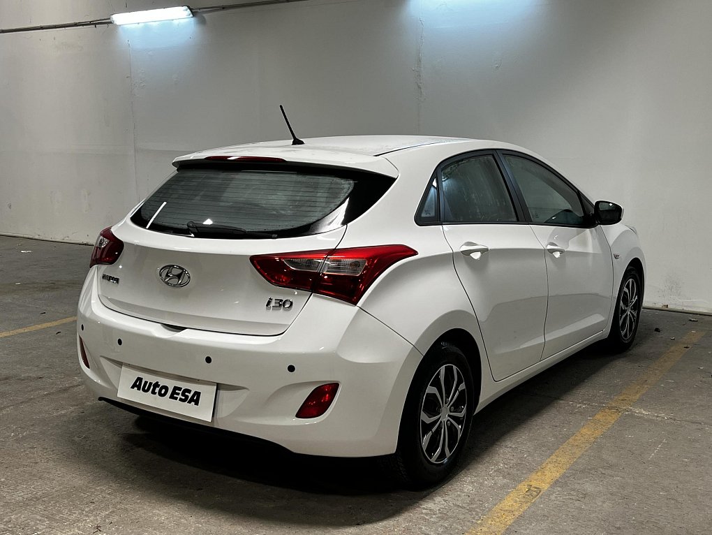 Hyundai I30 1.6 CRDi Trikolor