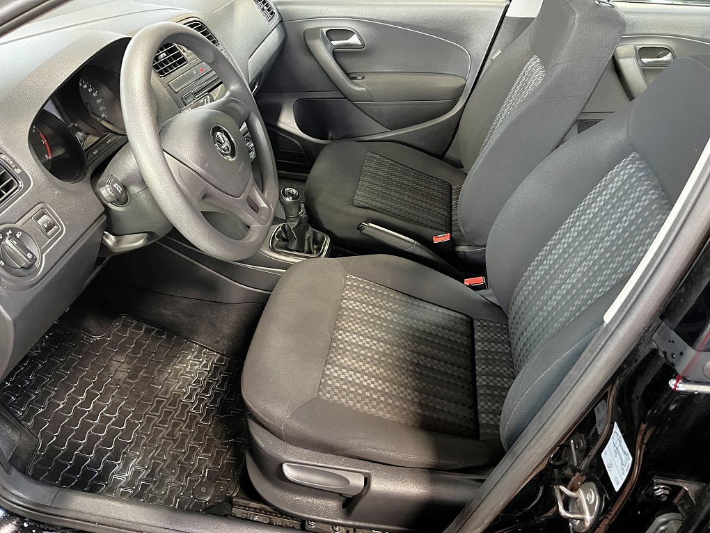 Volkswagen Polo 1.0i 