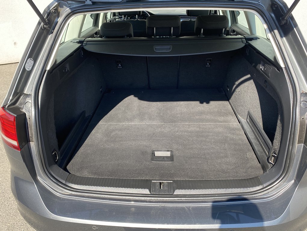 Volkswagen Passat 2.0 TDi Comfortline