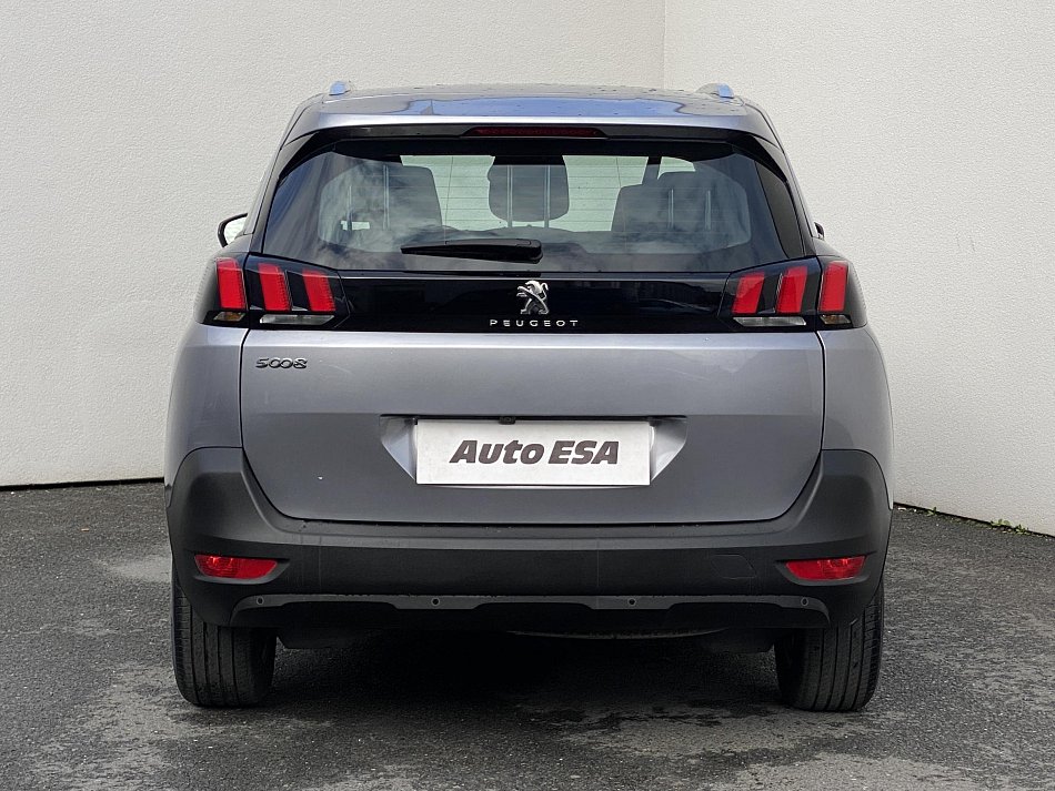 Peugeot 5008 1.2 PT Active