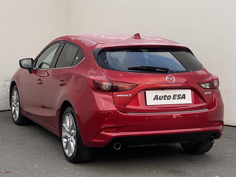 Mazda 3 2.0 i Sport