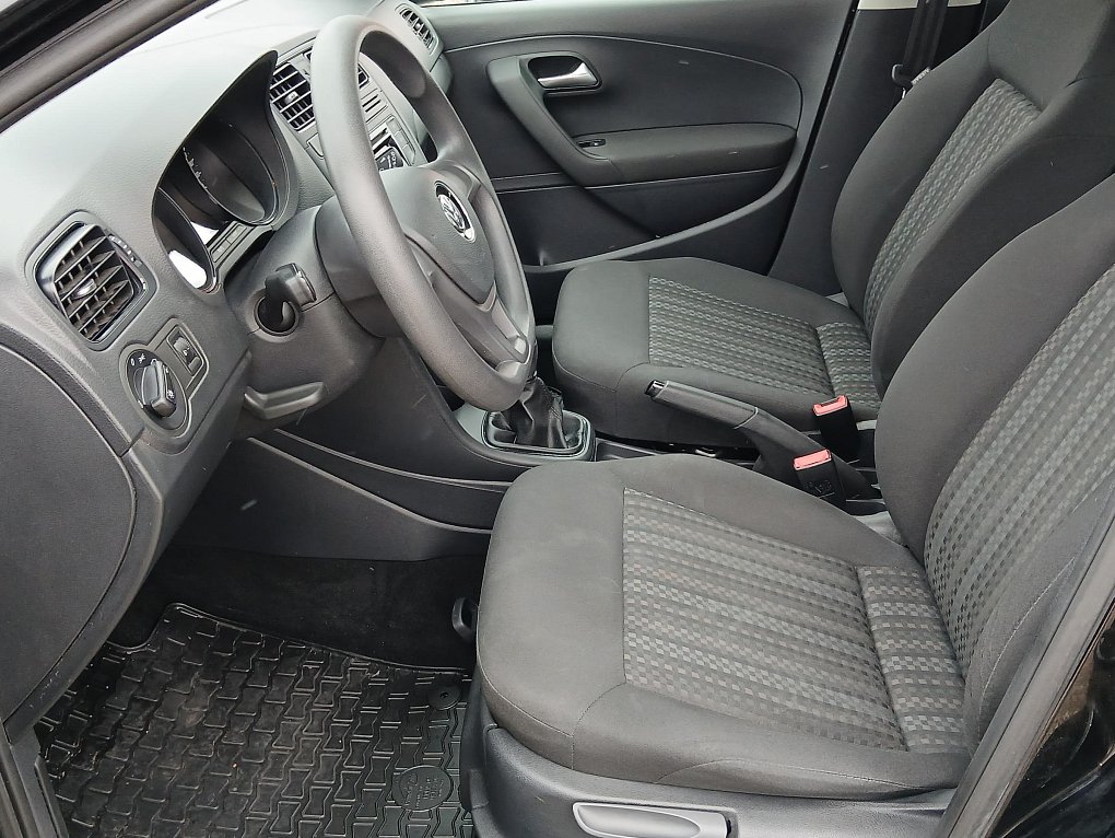 Volkswagen Polo 1.0i 