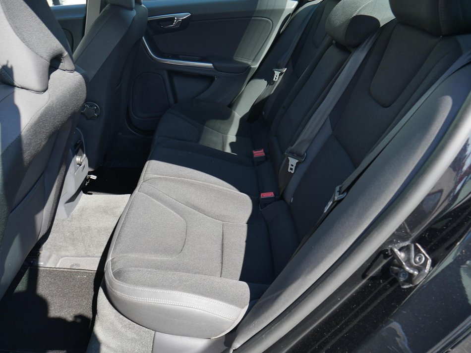 Volvo S60 2.0D 