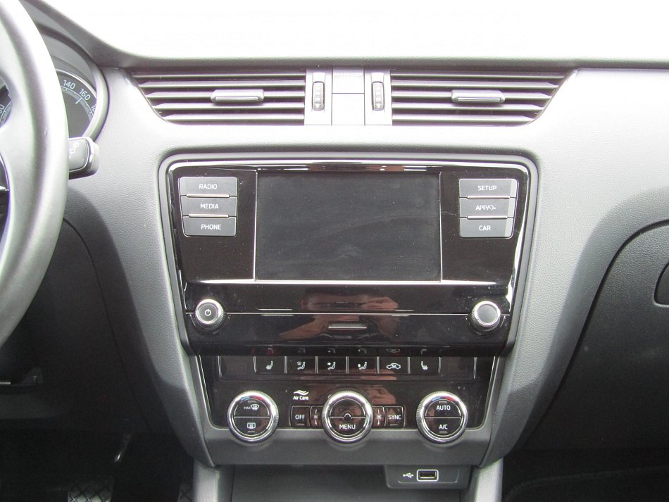 Škoda Octavia III 1.6TDI Ambition