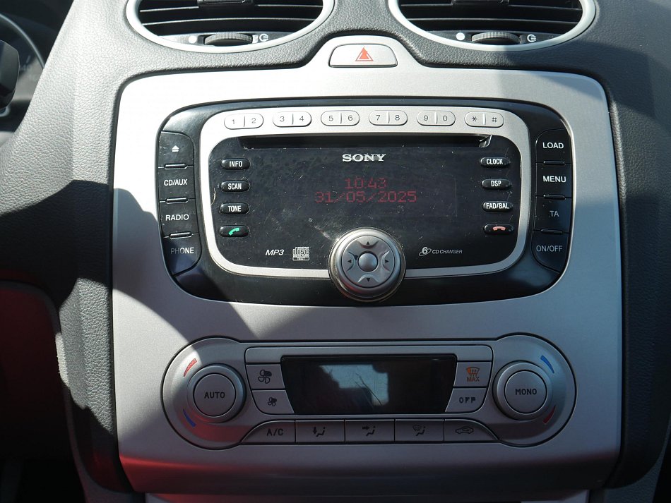 Ford Focus 1.6 i 
