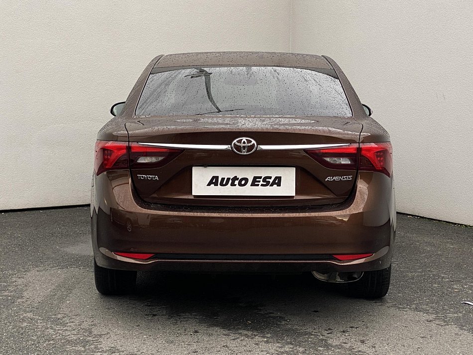 Toyota Avensis 1.8 VVT-i Active