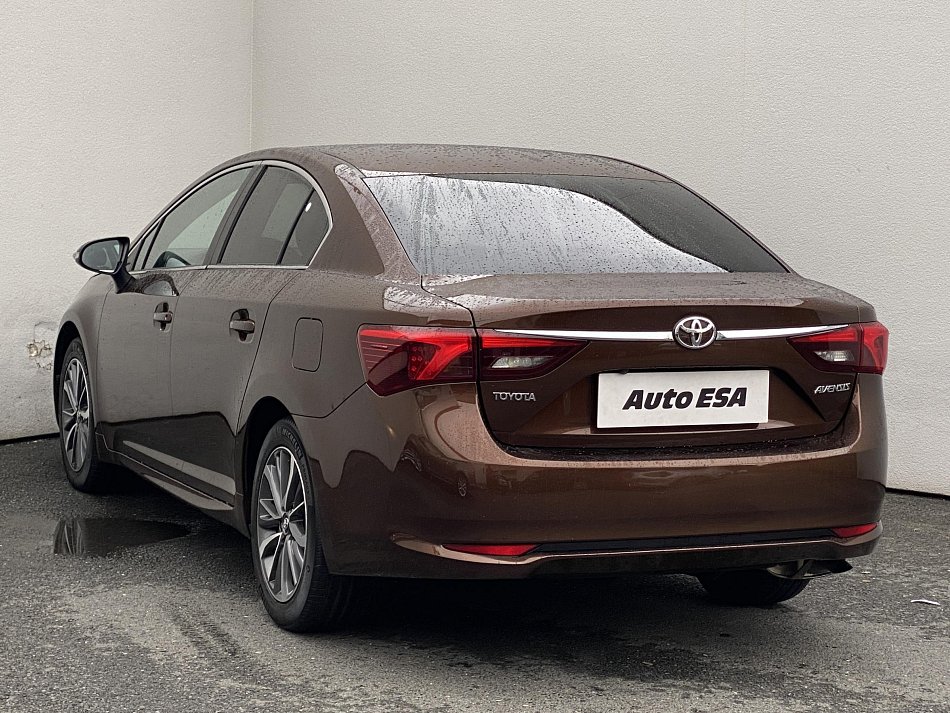 Toyota Avensis 1.8 VVT-i Active